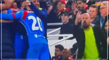 اتهامات العنصرية تلاحقه.. مشجع ليفربول يرد لأول مرة على سيميوني ويكشف حقيقة حرب فوكلاند 1